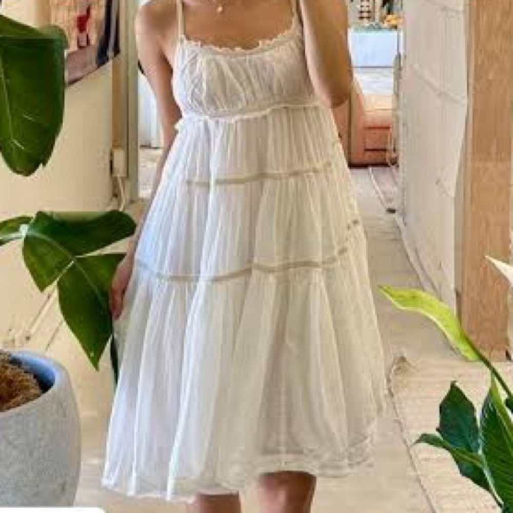 NWT
FREE PEOPLE, Isla Mini Dress
Ivory Gauze, tiered babydoll
size medium
